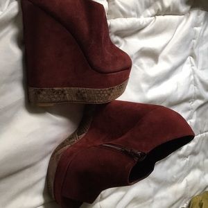 Steve Madden Wedges